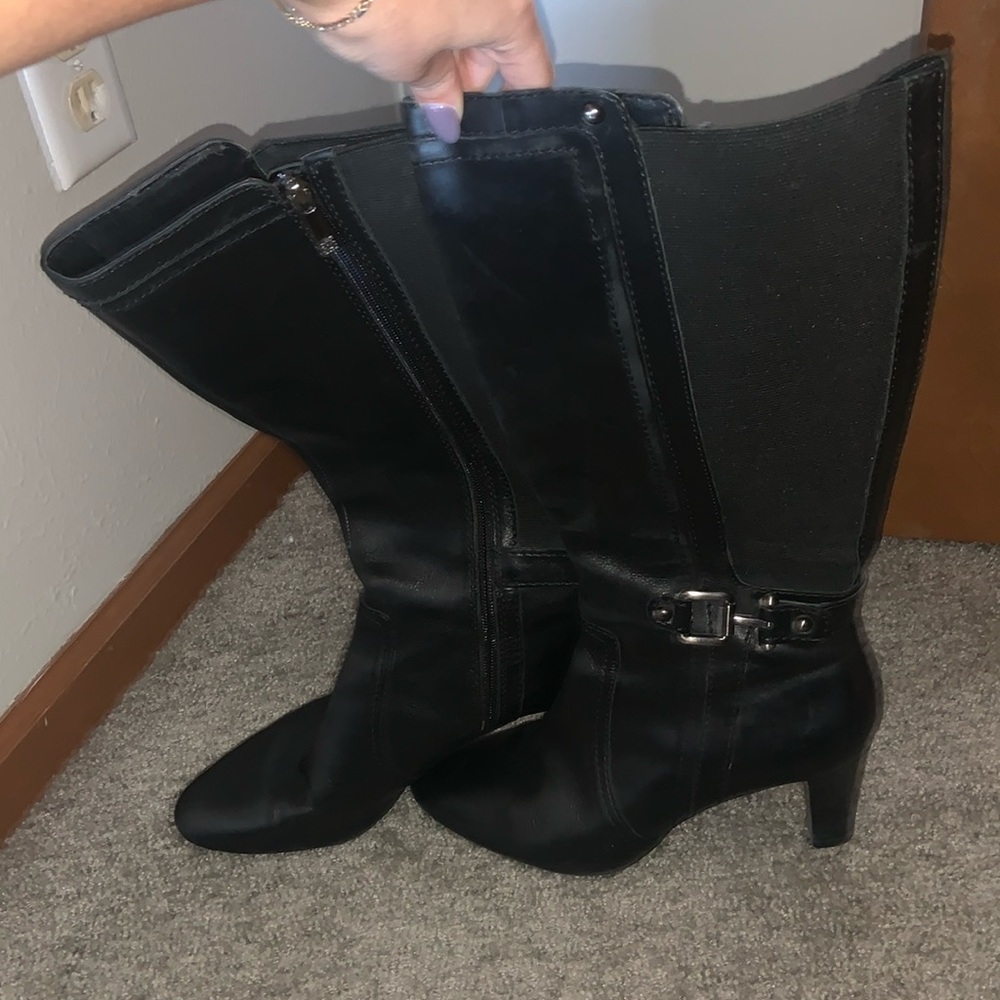 Women’s black heeled boots